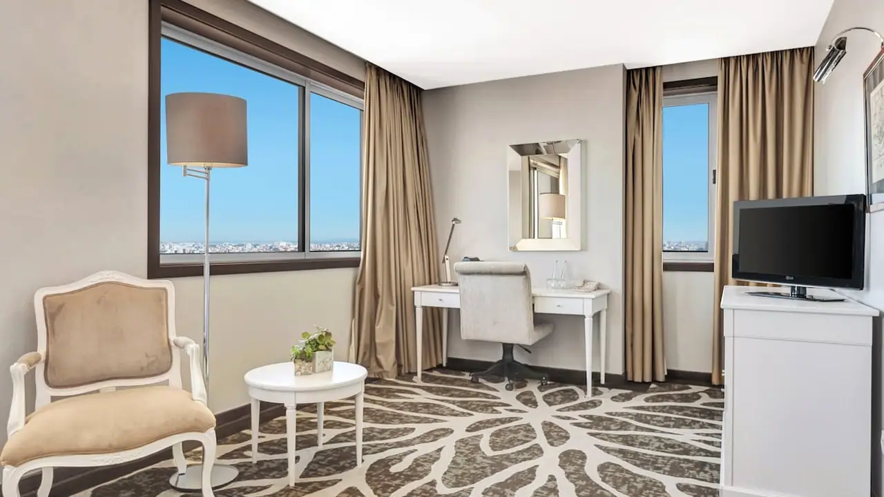 Holiday Inn Porto Gaia